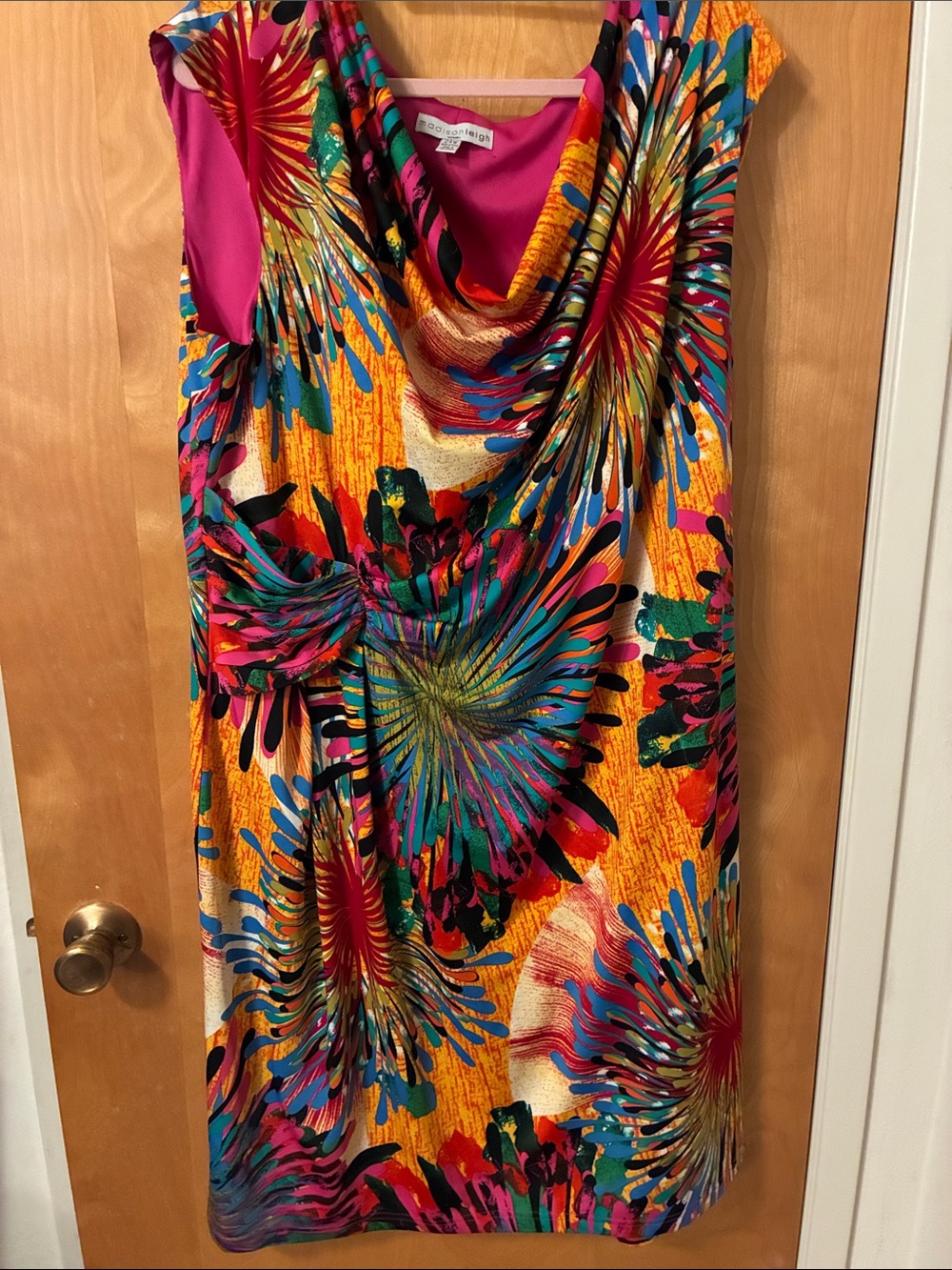madison leigh Hot Pink Multi-Color Printed Lining 24W